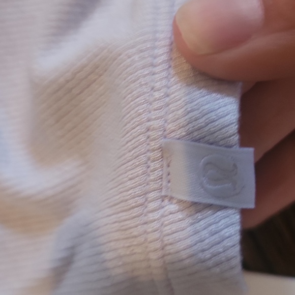 Lululemon Hold Tight Sweetheart Short-Sleeve Shirt Serene Blue NWT - Picture 6 of 6